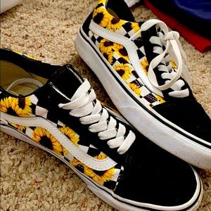 Sunflower vans